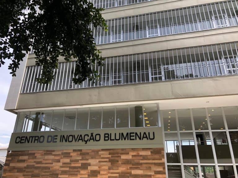 GOVERNO DO ESTADO REPASSA R$ 1,3 MILHÃO AO CENTRO DE INOVAÇÃO EM BLUMENAU