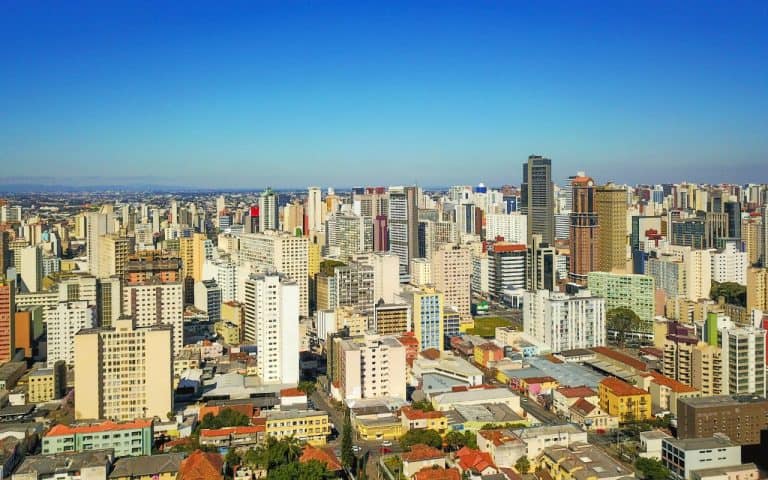 CURITIBA É ELEITA QUARTA CIDADE MAIS PROMISSORA PARA FINTECHS NO MUNDO