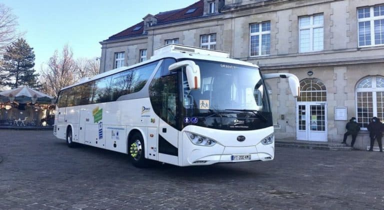 GRANDE PARIS RECEBE PRIMEIRO ÔNIBUS ELÉTRICO DA BYD