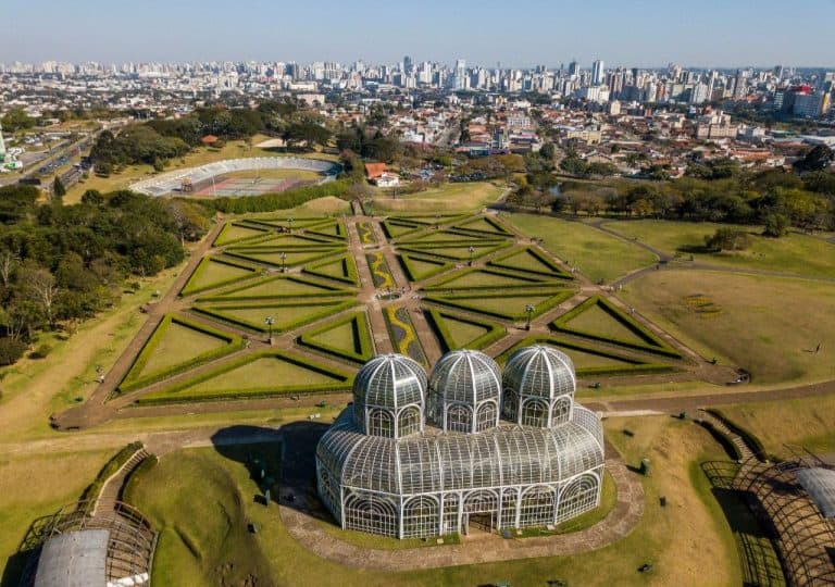 CONNECTED SMART CITIES PROMOVE ENCONTRO NO PR E APRESENTA PLANO DE CIDADES INTELIGENTES PARA CURITIBA