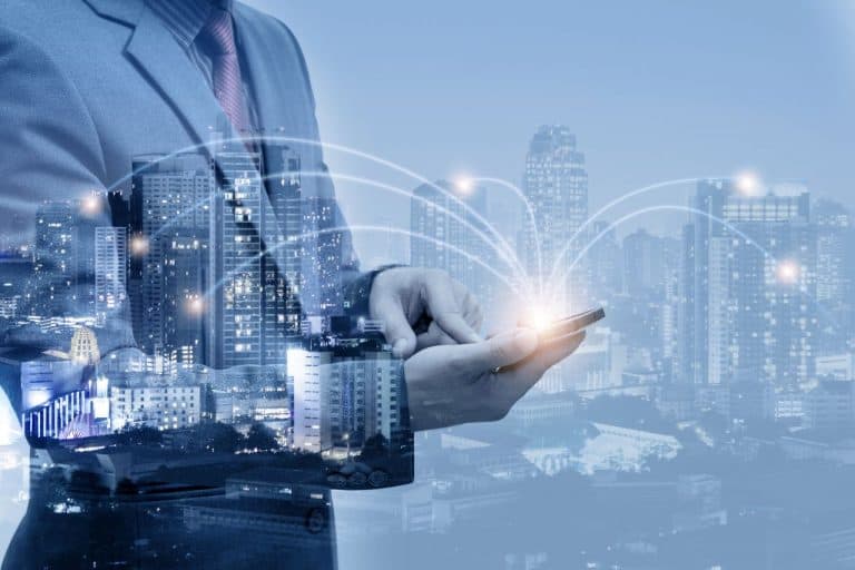 Connected Smart Cities 2025 estreia palco exclusivo sobre PPPs e Concessões em parceria com a B3 e o FDIRS
