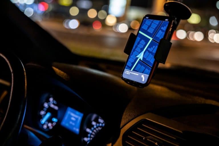 MAIO AMARELO: CARROS POR APLICATIVO SÃO APONTADOS COMO MEIOS DE TRANSPORTE MAIS SEGUROS, REVELA PESQUISA