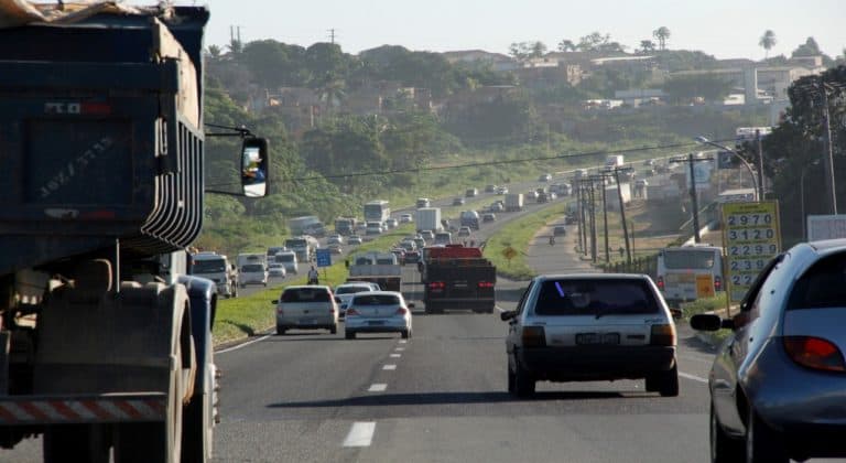 OS DESAFIOS DA MOBILIDADE URBANA