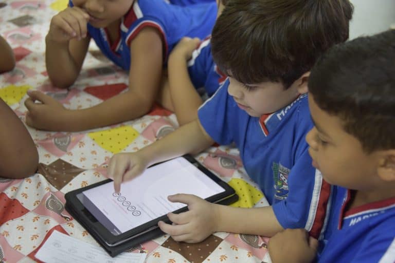 ALIMENTAÇÃO ESCOLAR E DESENVOLVIMENTO INFANTIL AVANÇAM COM TECNOLOGIA
