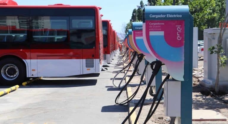 ORGANIZAÇÕES PROPÕEM AO GOVERNO FEDERAL ALUGAR ÔNIBUS ELÉTRICOS PARA CEDER AOS MUNICÍPIOS