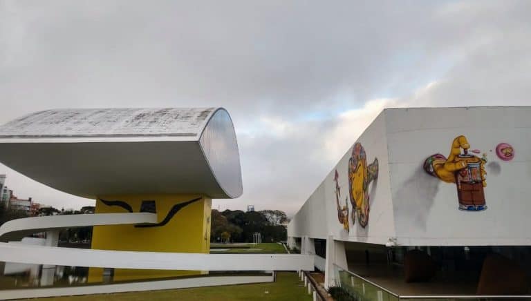 A CIDADE COMO DESTINO TURÍSTICO INTELIGENTE