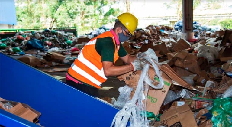 NOVO DECRETO REGULAMENTA POLÍTICA NACIONAL DE RESÍDUOS SÓLIDOS, COM DESTAQUE PARA LOGÍSTICA REVERSA