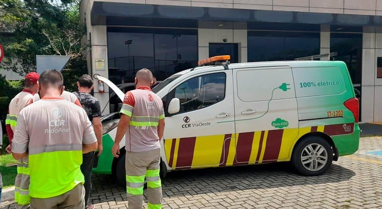 CCR APERFEIÇOA EQUIPES DE RODOVIAS PARA ATENDIMENTO A VEÍCULOS ELÉTRICOS