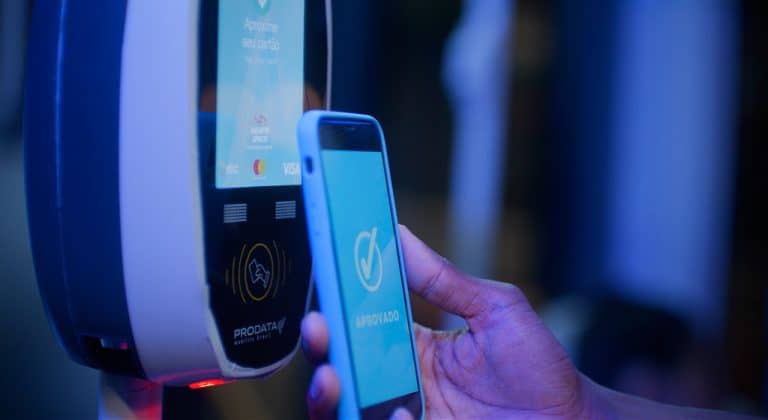 CIELO LANÇA SUA PRIMEIRA CAMPANHA SOBRE PAGAMENTO POR APROXIMAÇÃO FOCADA EM MOBILIDADE