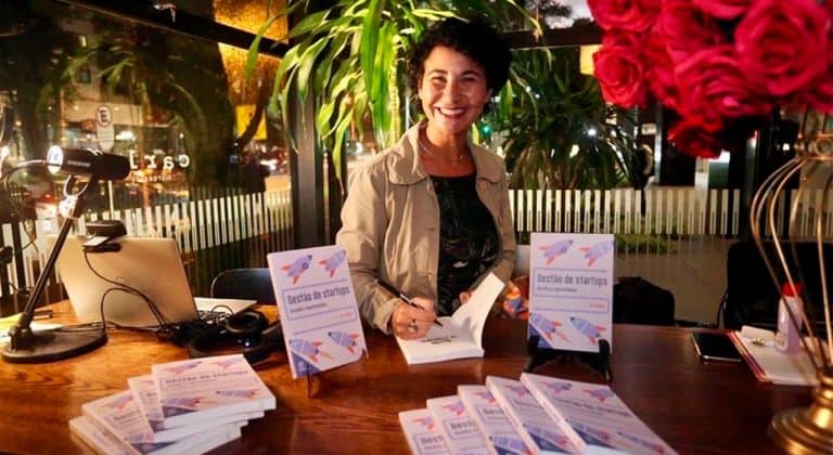 CEO DA AGÊNCIA CURITIBA LANÇA LIVRO NA SEGUNDA BUSINESS ROUND DE 2022