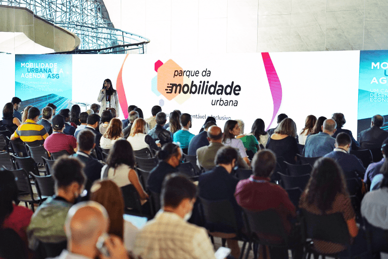 APOIADORES DO PARQUE DA MOBILIDADE URBANA DISCUTEM PROPOSTAS E SOLUÇÕES PARA A MOBILIDADE DURANTE EVENTO, GRATUITO, NO MEMORIAL DA AMÉRICA LATINA