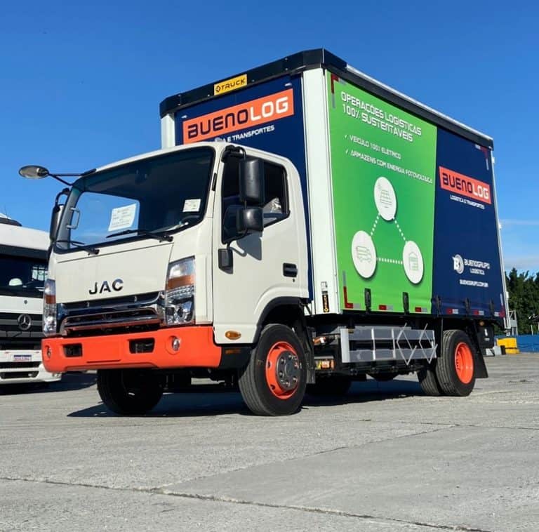 BUENO GRUPO LOGÍSTICA INVESTE EM CAMINHÕES ELÉTRICOS E ARMAZÉNS DE ENERGIA SOLAR PARA OPERAÇÕES 100% LIMPAS